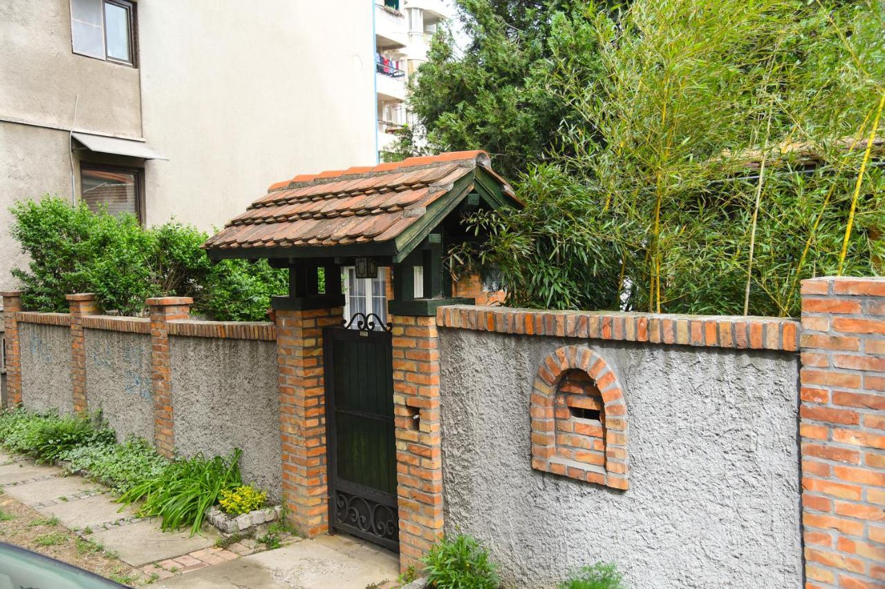 Agape Apartman Apartamento Semêndria Exterior foto