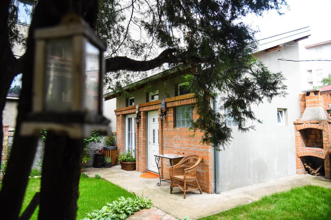 Agape Apartman Apartamento Semêndria Exterior foto